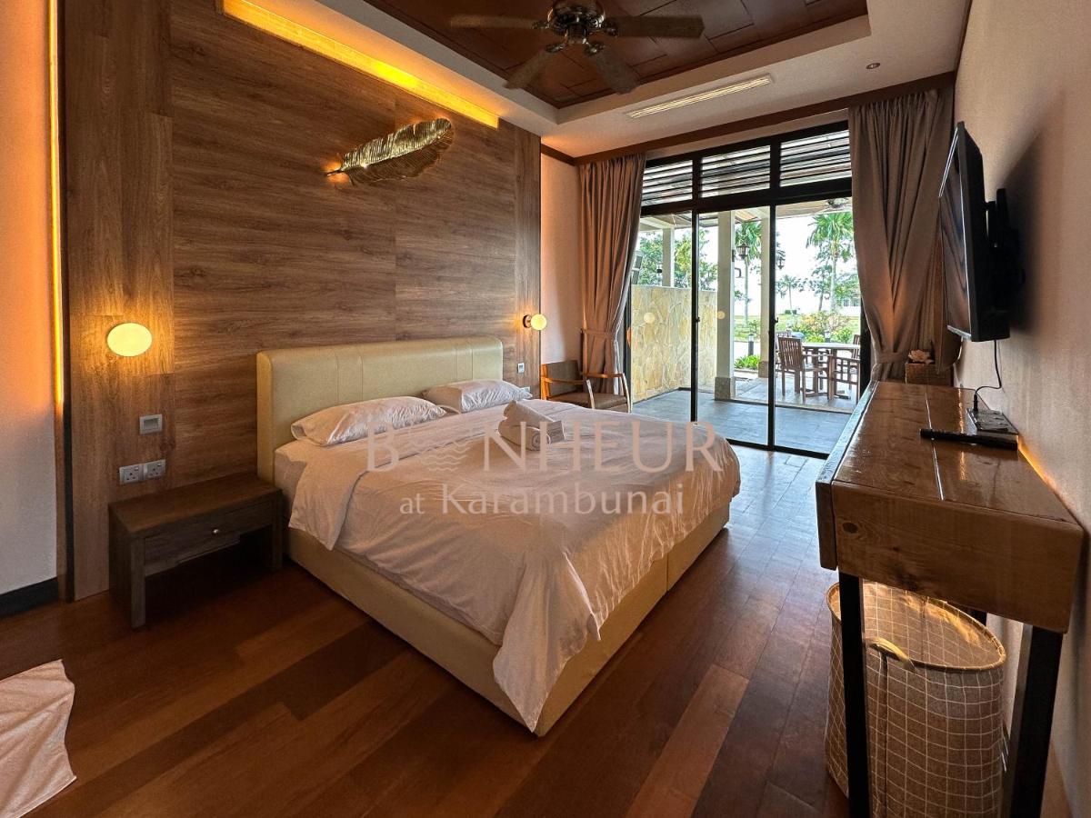 Bonheur At Karambunai Vila Kota Kinabalu