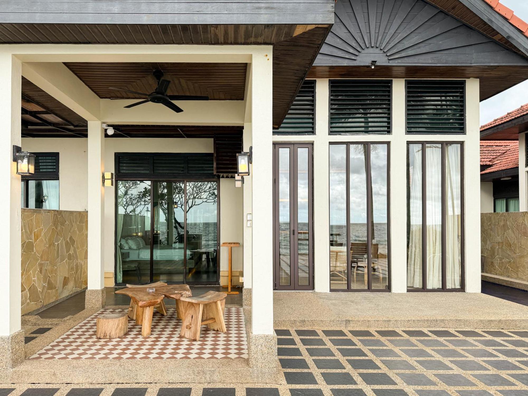 Villa Bonheur At Karambunai Kota Kinabalu