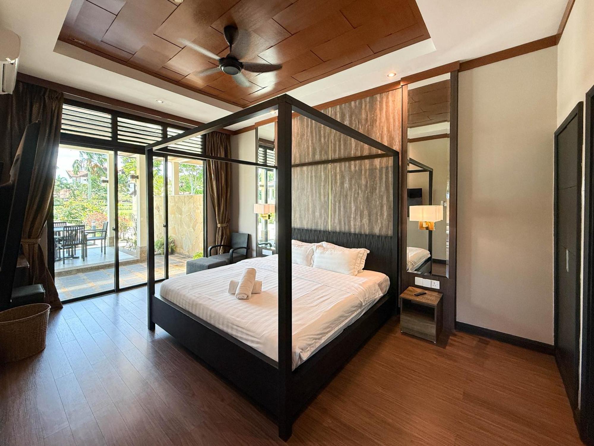 Bonheur At Karambunai Villa Kota Kinabalu